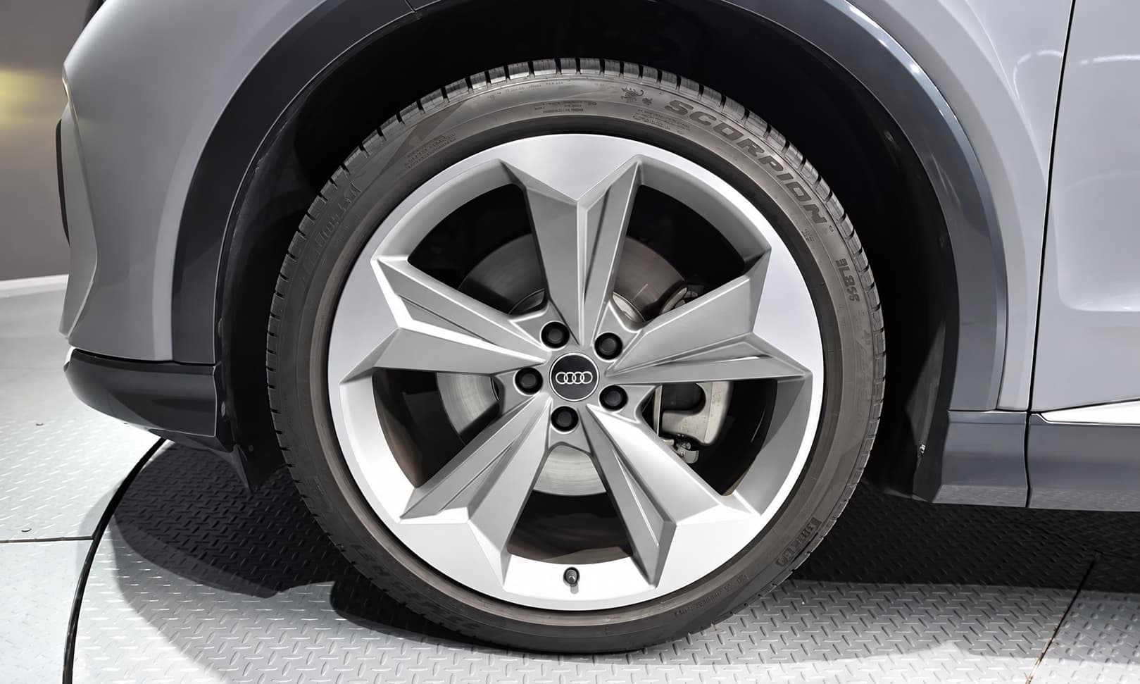 Audi Q4 e-tron (F4)45 Premium Sportback — миниатюра 9