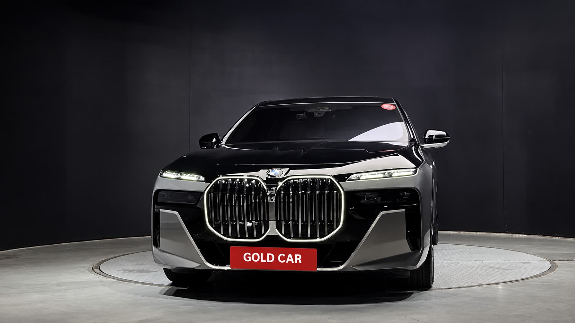 BMW 740d xDrive M Sport — миниатюра 3