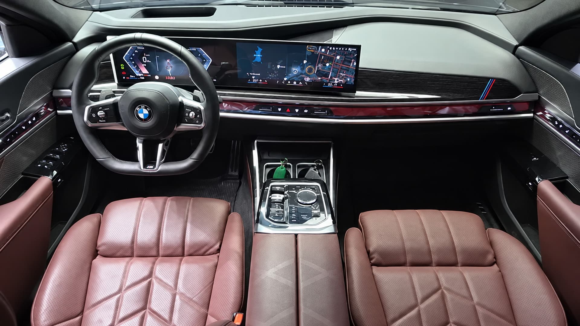 BMW 740d xDrive M Sport — миниатюра 7