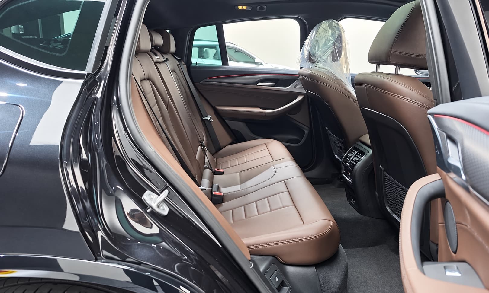 BMW X4 xDrive 20d M sport — миниатюра 5