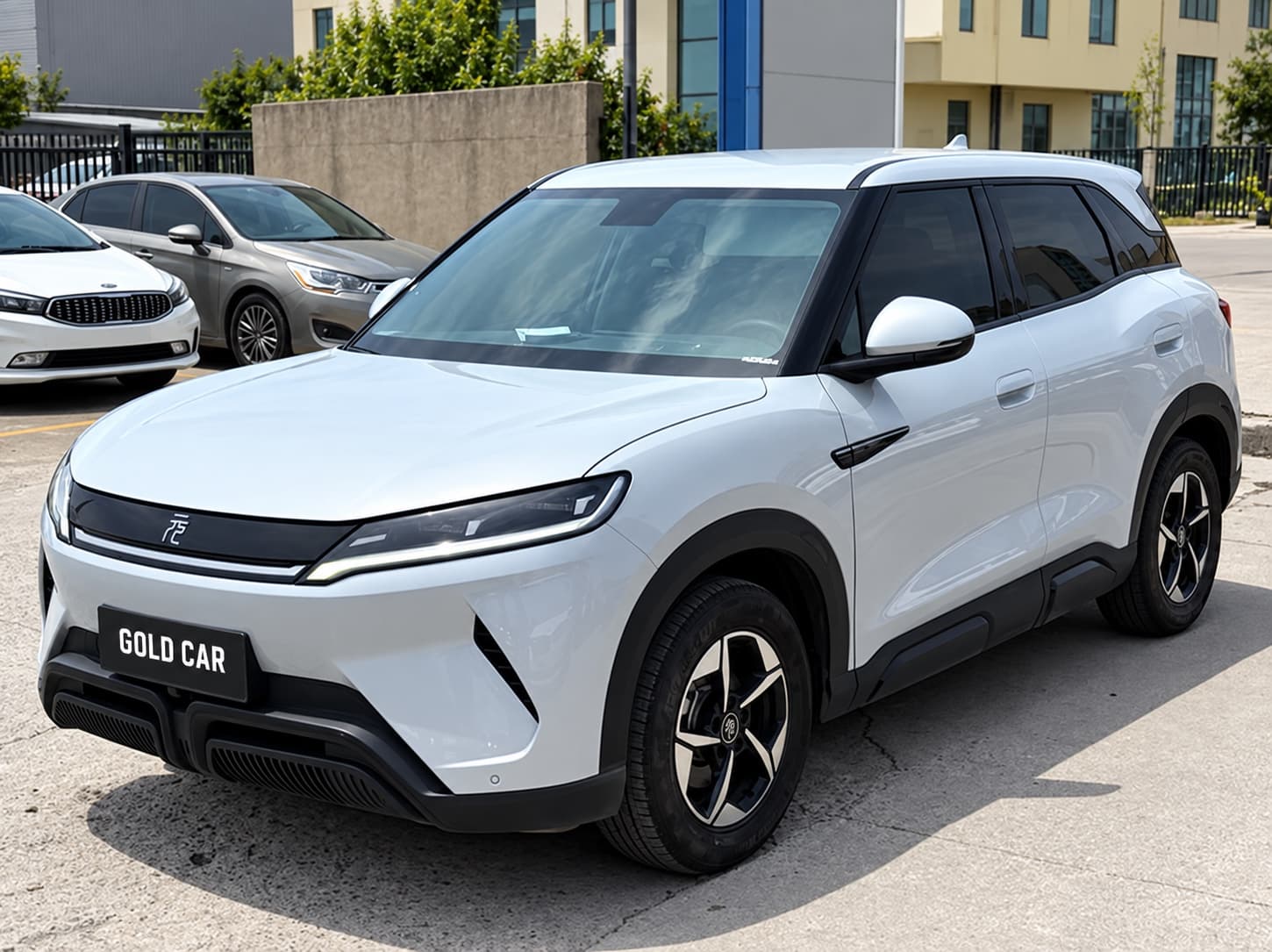 BYD Yuan UP 2024 301KM Leading Edition — миниатюра 3