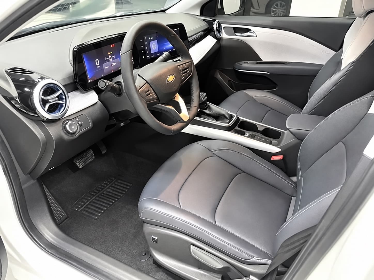Chevrolet Monza 2023 1.5L Dual-Clutch Enjoy Edition — миниатюра 8