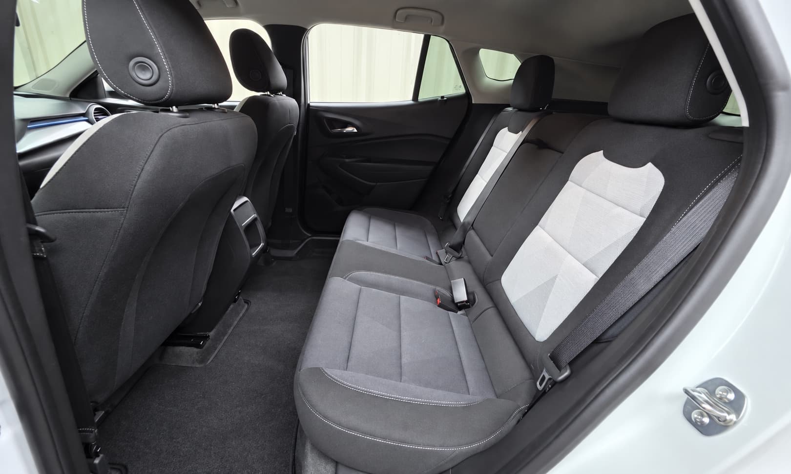 Chevrolet Trax Crossover 1.2 LS — миниатюра 10