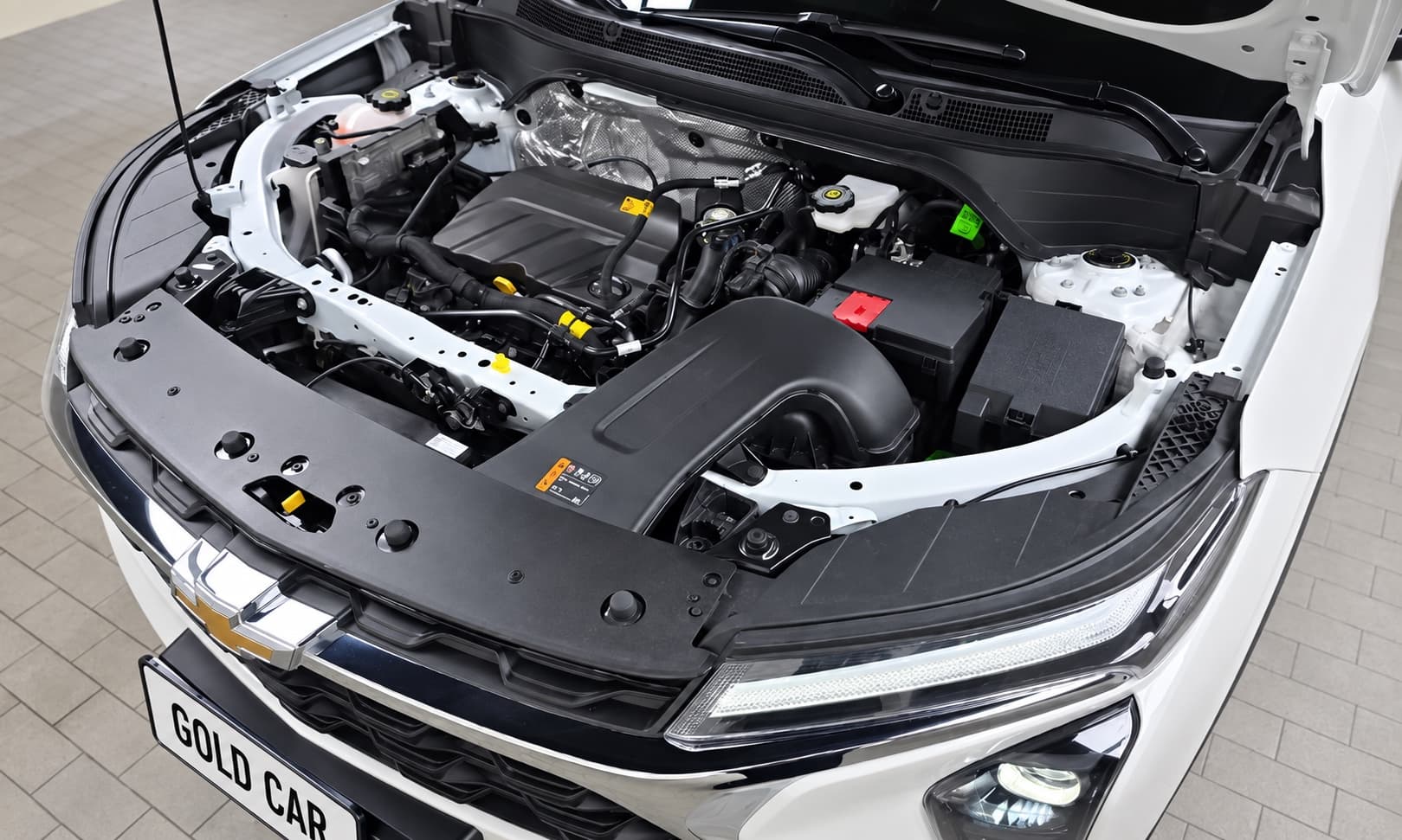Chevrolet Trax Crossover 1.2 LS — миниатюра 6