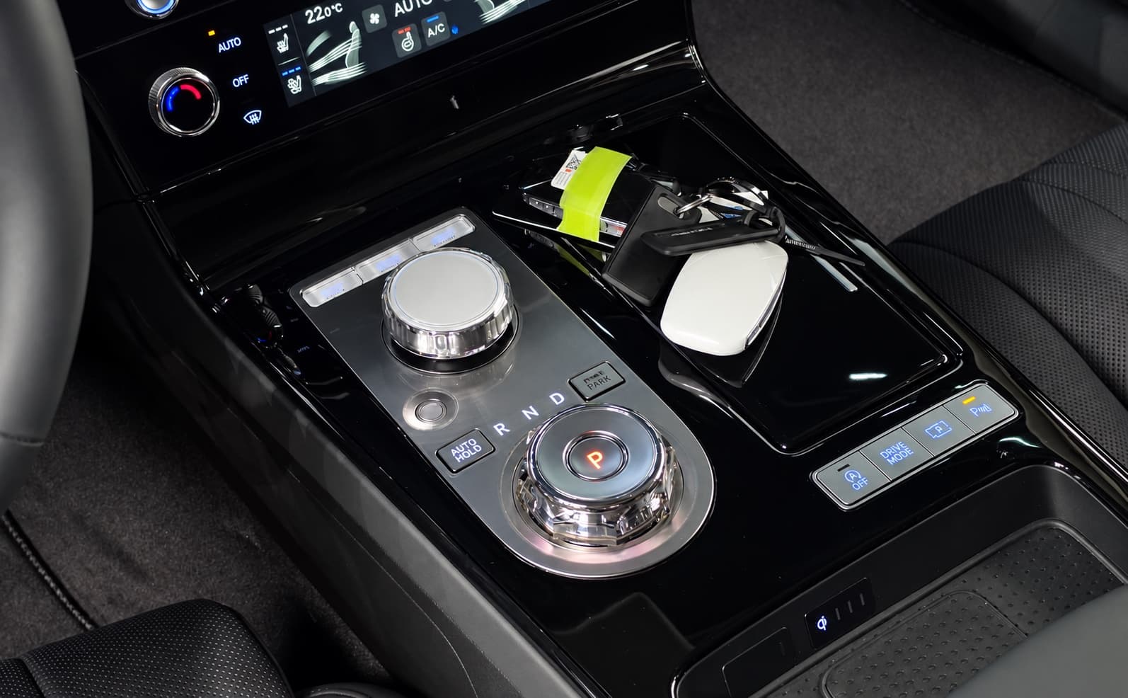 Genesis G80 (RG3) Gasoline 2.5 Turbo AWD — миниатюра 9