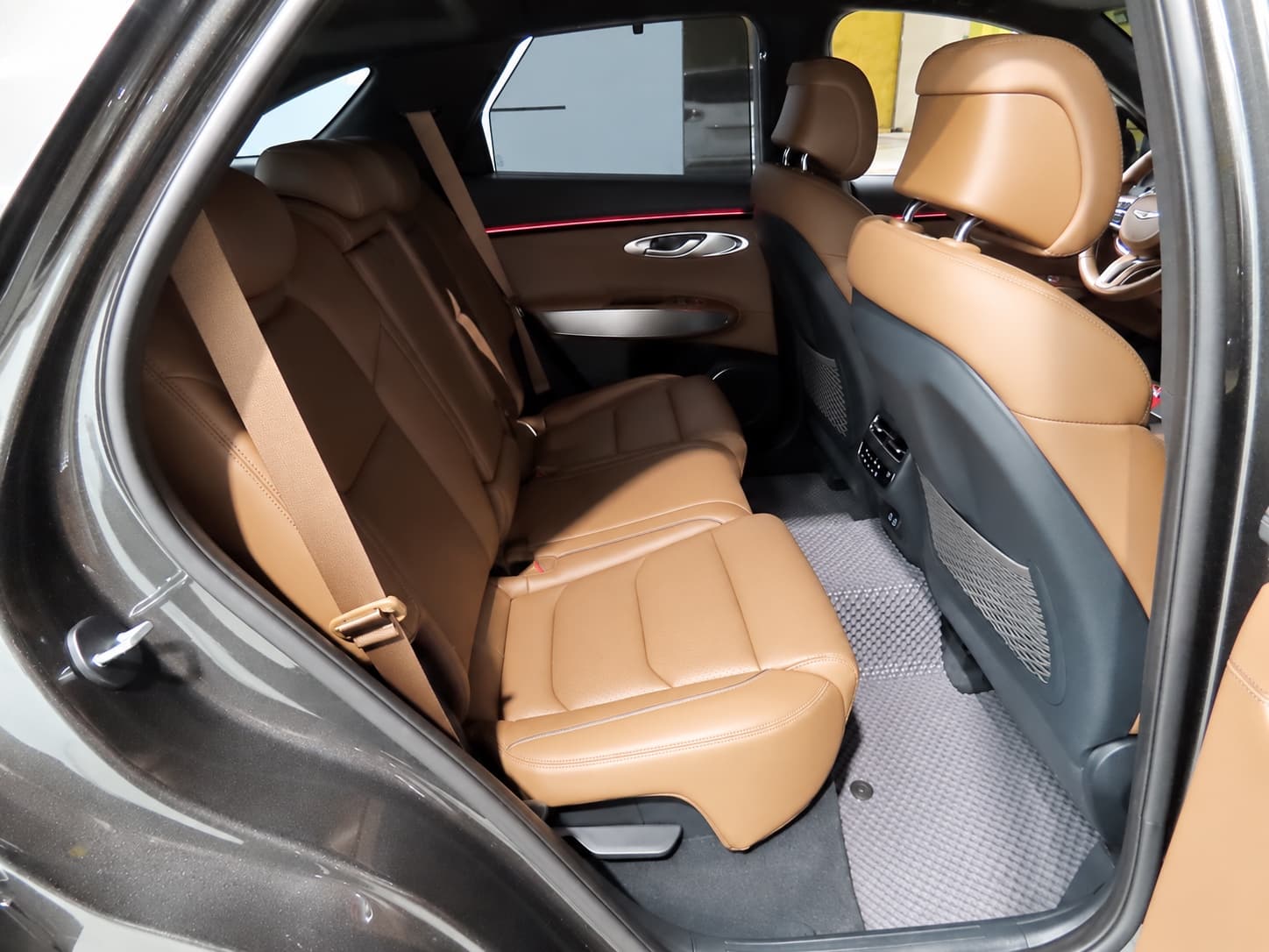 Genesis GV70 2.5T Gasoline AWD — миниатюра 9