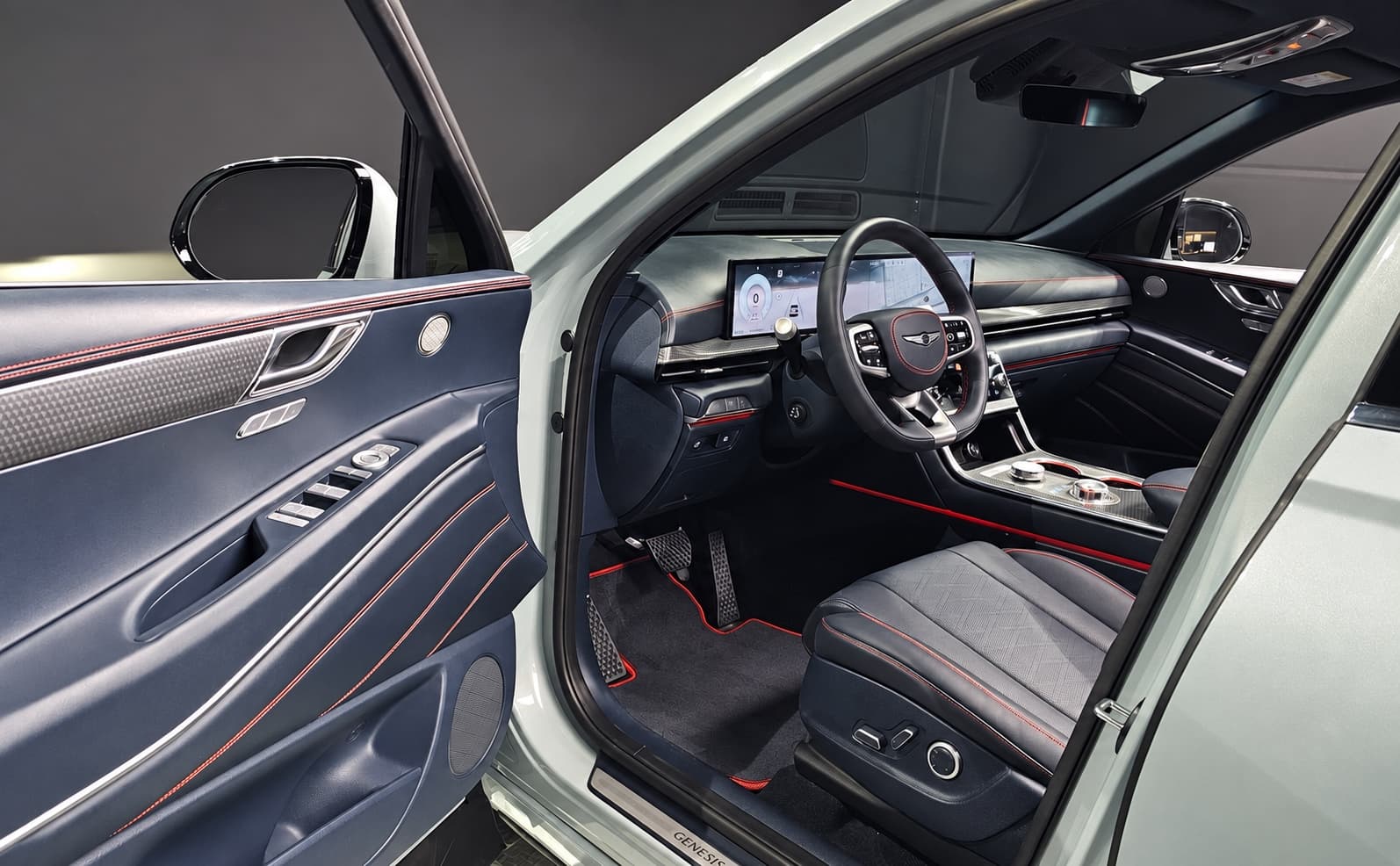 Genesis GV80 Coupe 2.5T Gasoline AWD — миниатюра 10