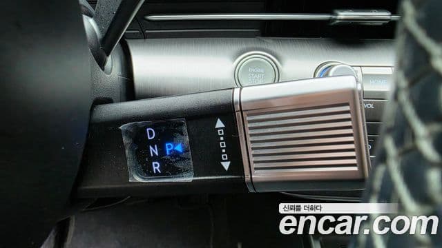 Hyundai Kona 2.0 2WD Modern — миниатюра 9