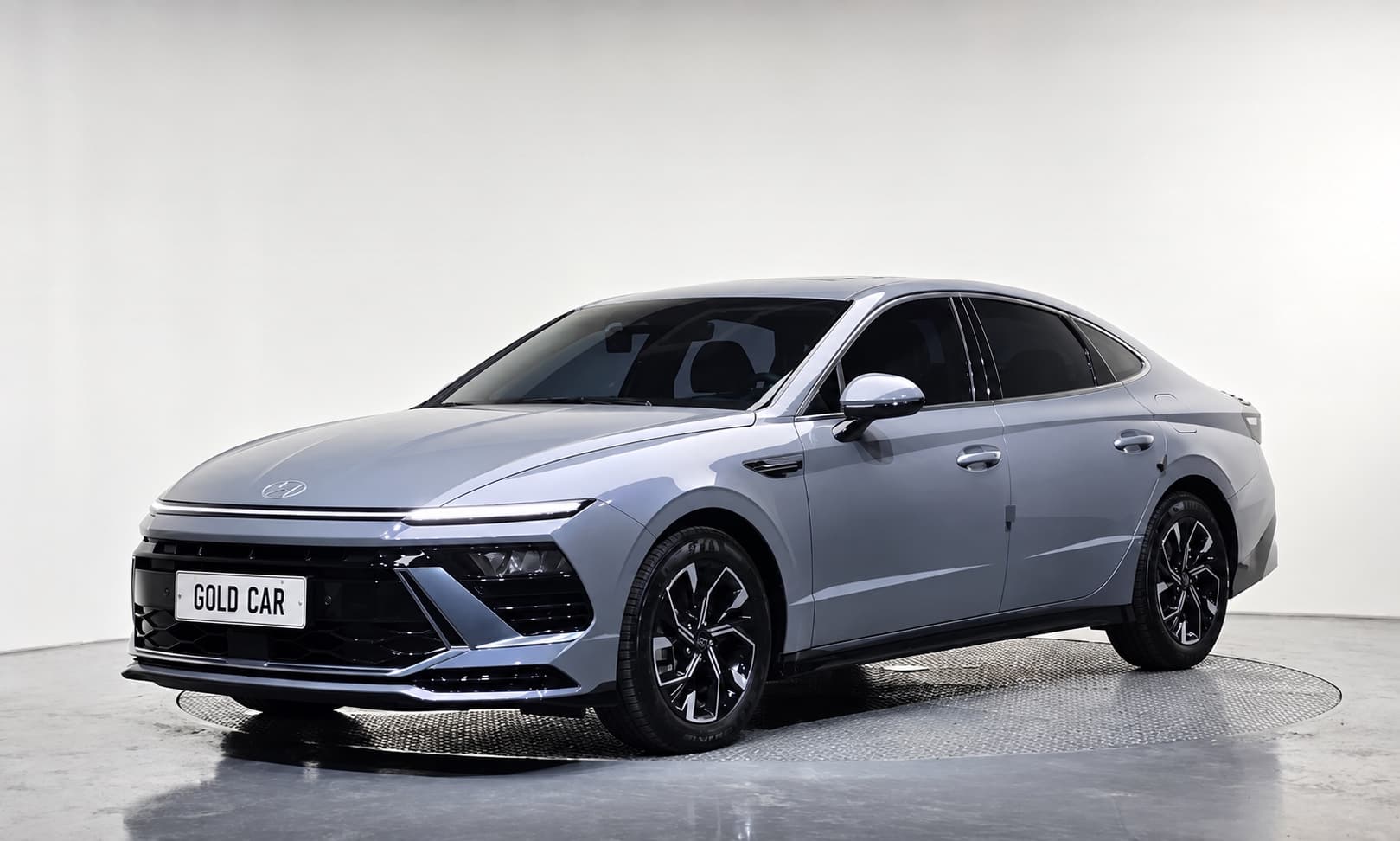 Hyundai Sonata (DN8) 2.0 Exclusive — миниатюра 3