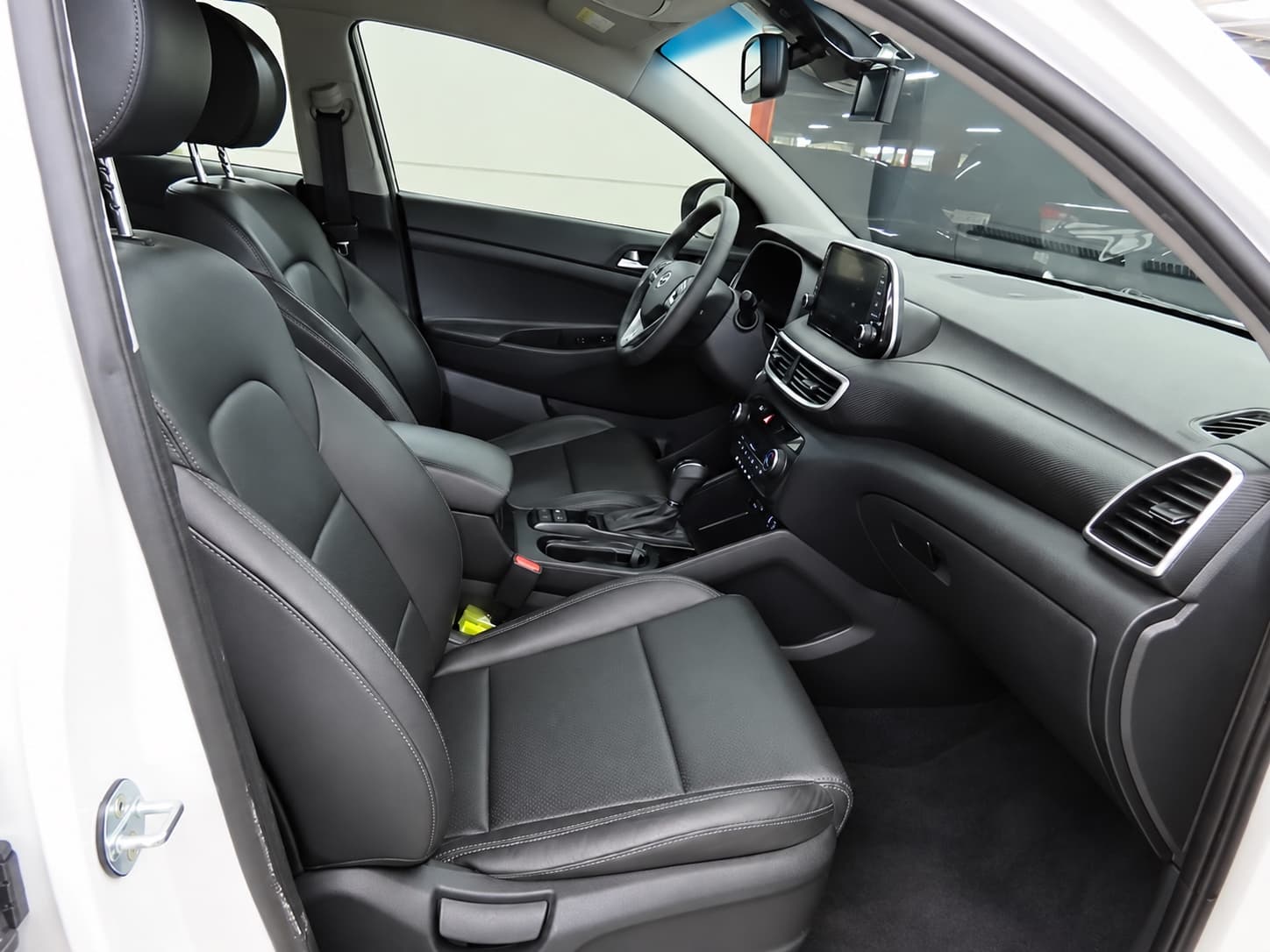 Hyundai Tucson 1,6d 2 WD Smart — миниатюра 5