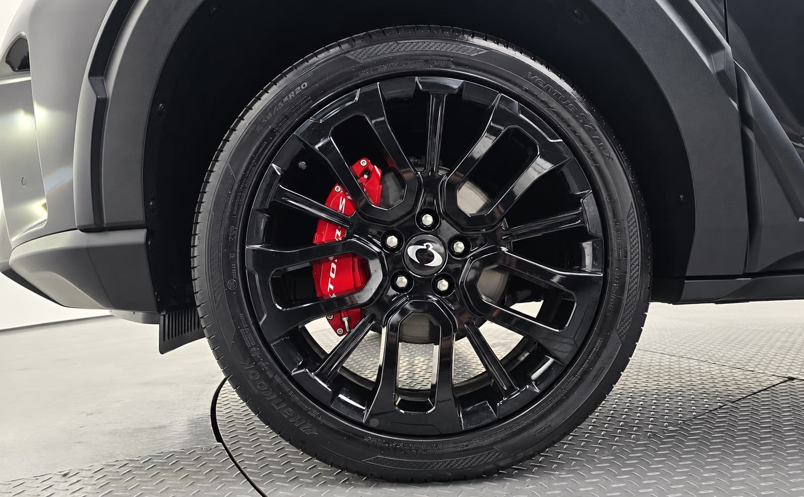 KGM Torres Gasoline 1.5 4WD Black Edition — миниатюра 5