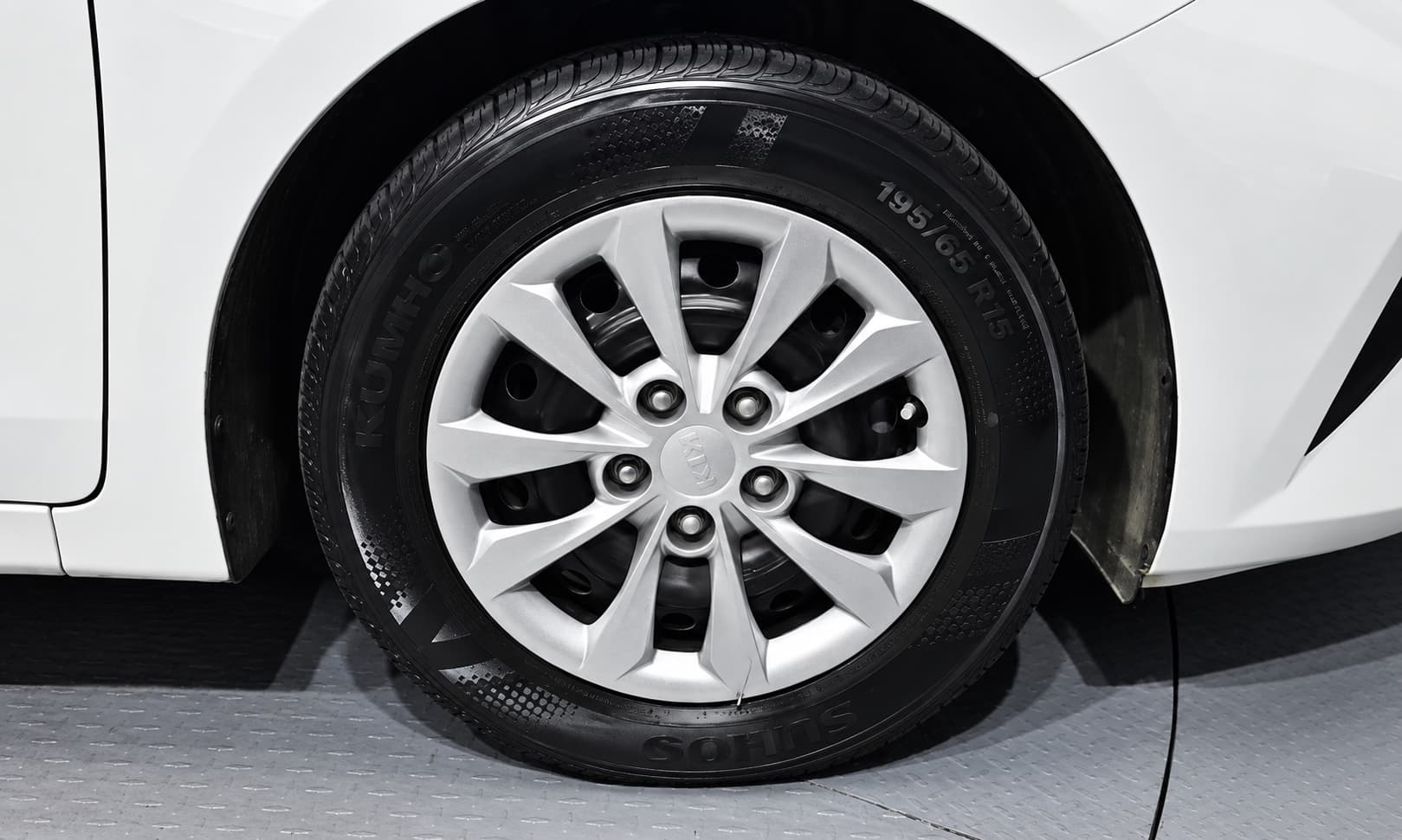 Kia K3 1,6 Trendy — миниатюра 6