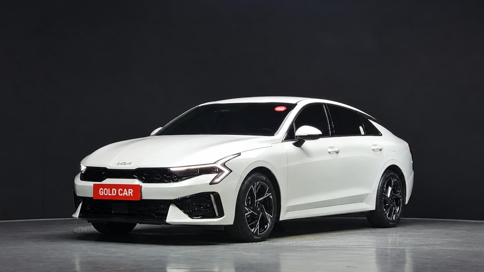 Kia K5 3-е поколение 2.0 Prestige — фото 1 из 16