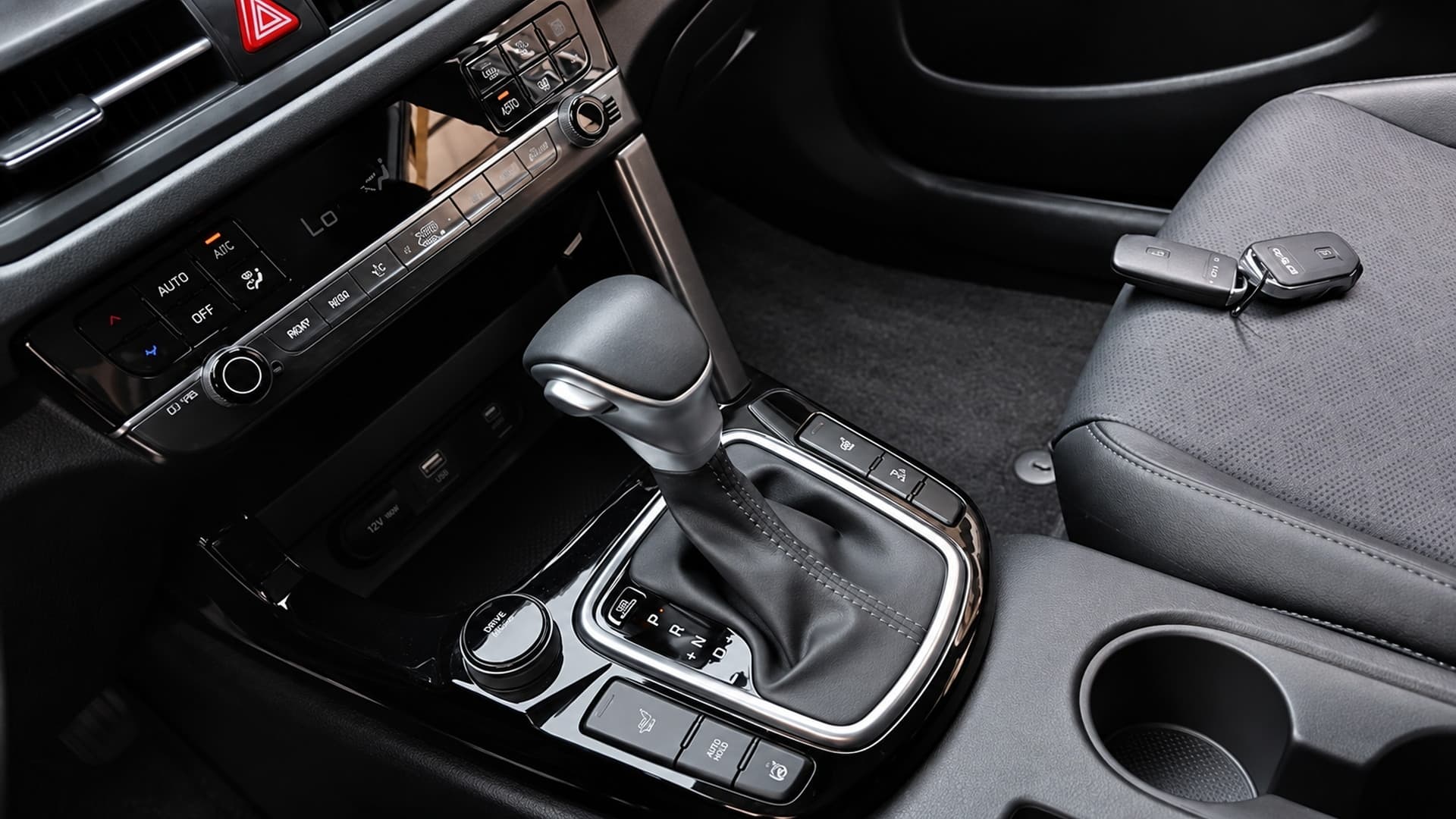 Kia Seltos 2.0 2WD Trendy — миниатюра 9