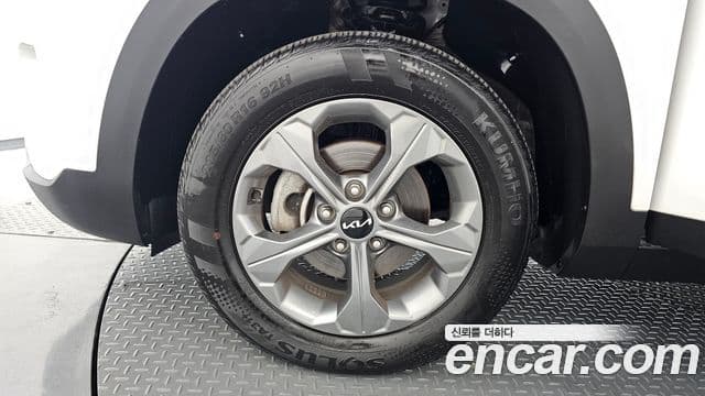 Kia Seltos 2.0 2WD Trendy — миниатюра 5