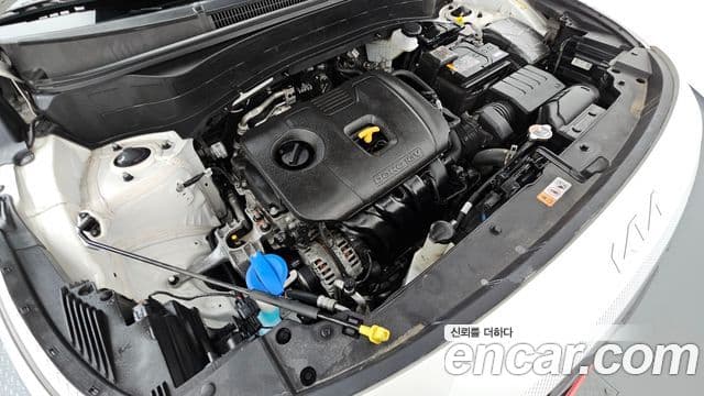 Kia Seltos 2.0 2WD Trendy — миниатюра 6
