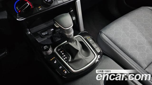 Kia Seltos 2.0 2WD Trendy — миниатюра 9
