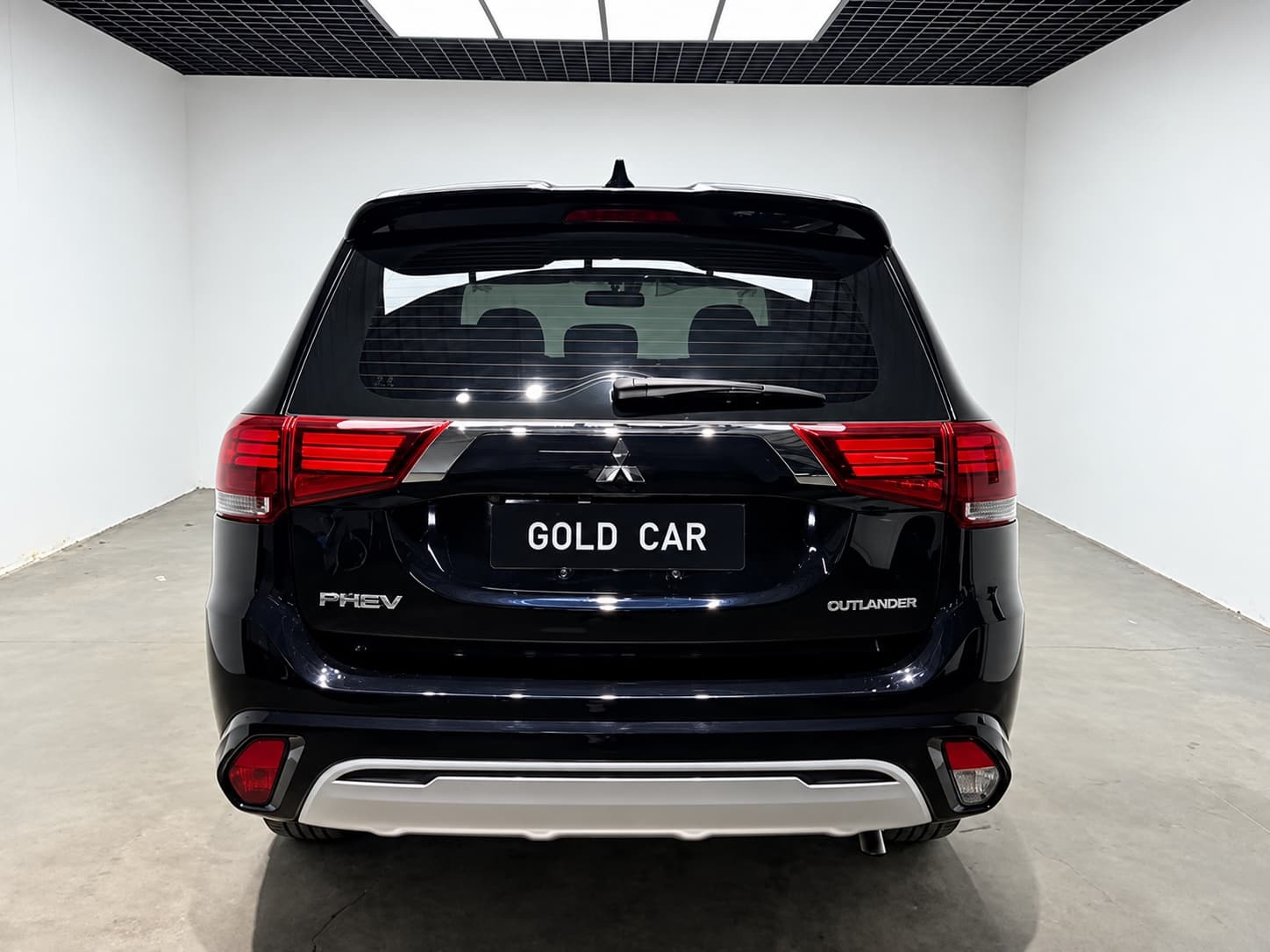 Mitsubishi Outlander 2.0L 2WD Comfortline 5-seater — миниатюра 2