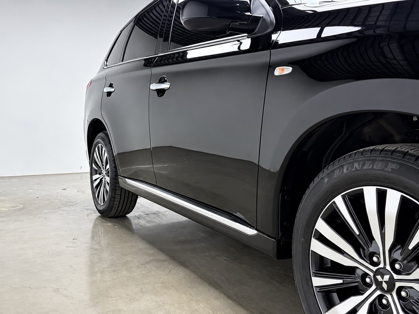 Mitsubishi Outlander 2.0L 2WD Comfortline 5-seater — миниатюра 5