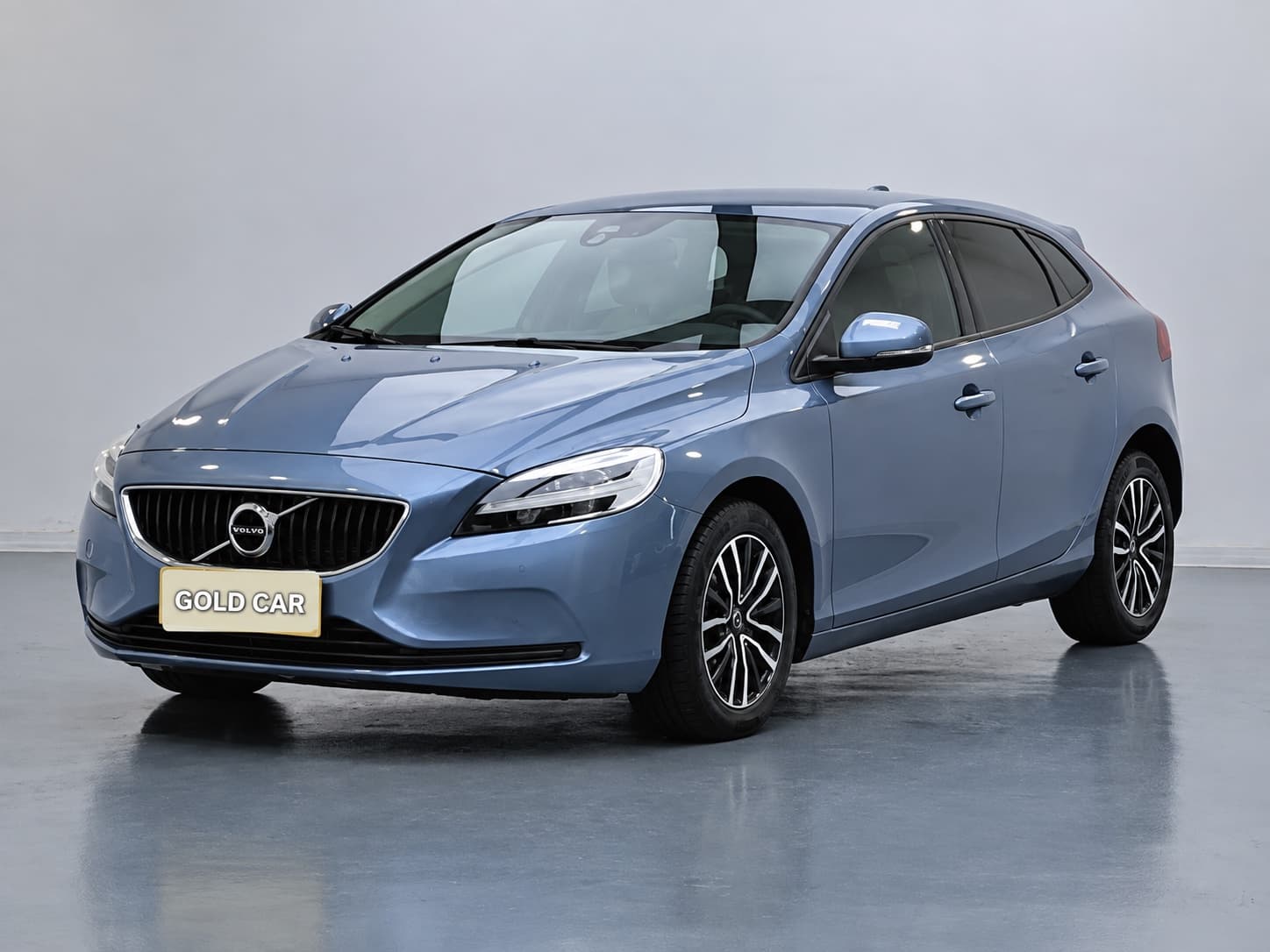 Volvo V40 2019 T3 Smart Edition