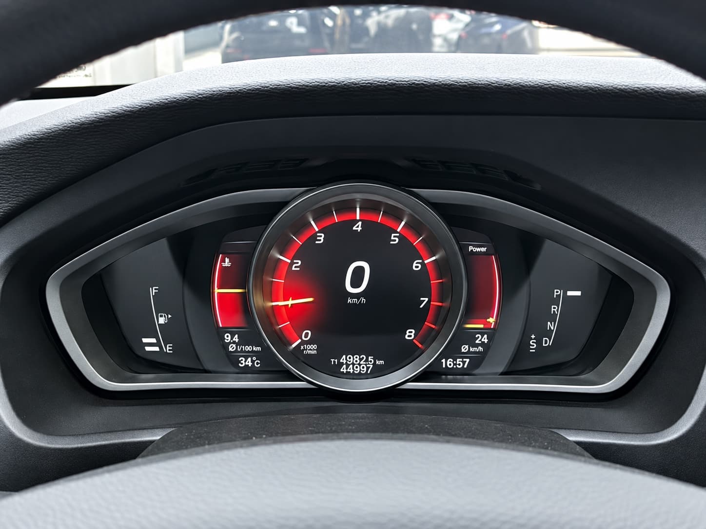 Volvo V40 2019 T3 Smart Edition — миниатюра 7